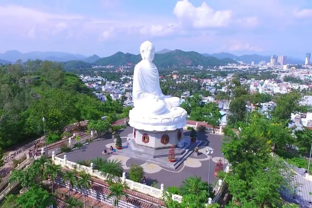 chua-long-son-nha-trang