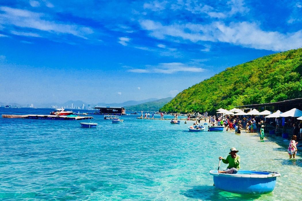 dao-bai-tranh-nha-trang