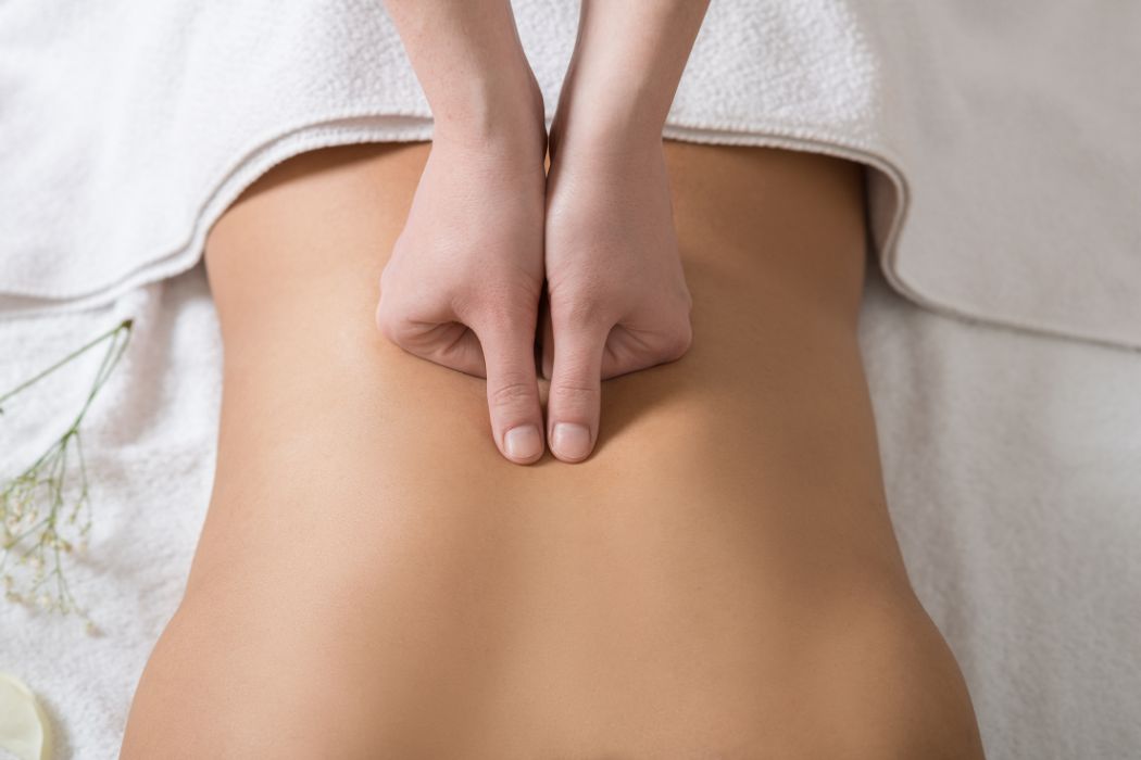 massage-bam-huyet-clover-spa-nha-trang