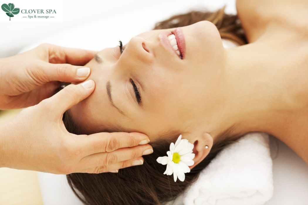 massage-mat-clover-spa-nha-trang