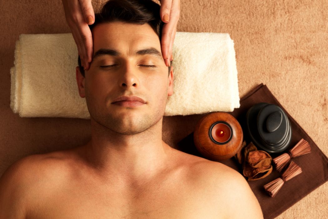 massage-cho-nam-clover-spa-nha-trang