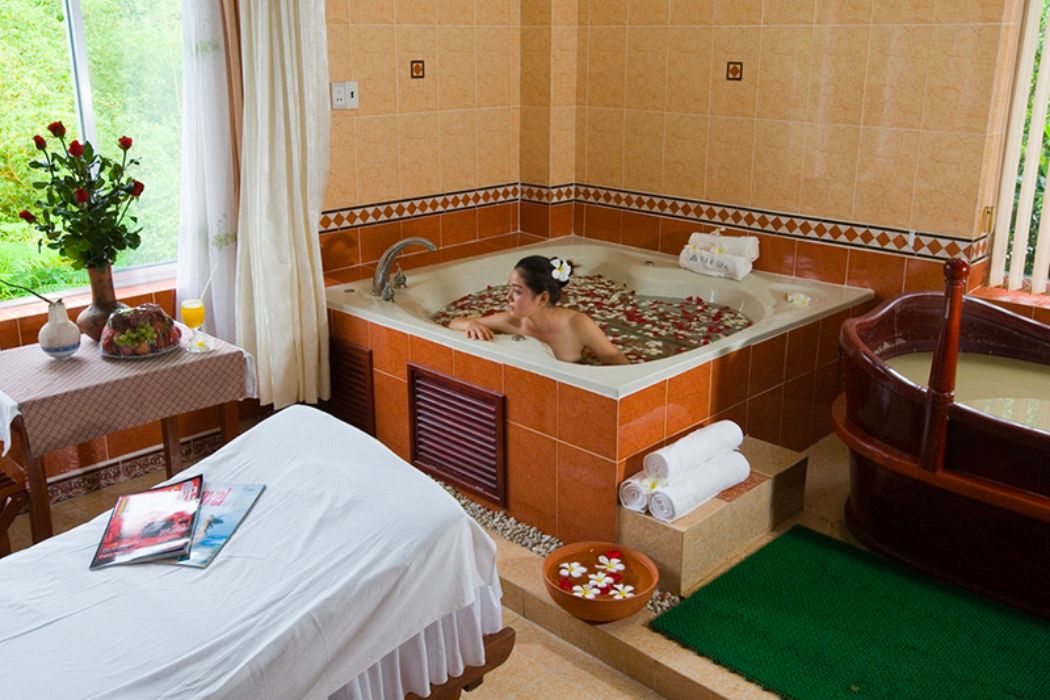 tháp bà spa massage nha trang